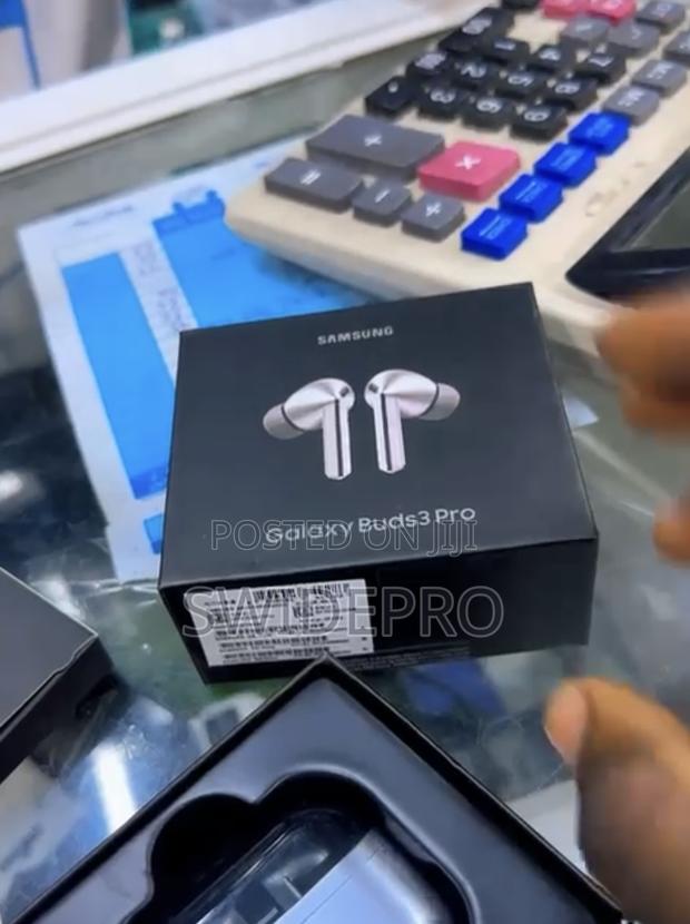 Samsung Galaxy Buds 3 Pro Black photo 2