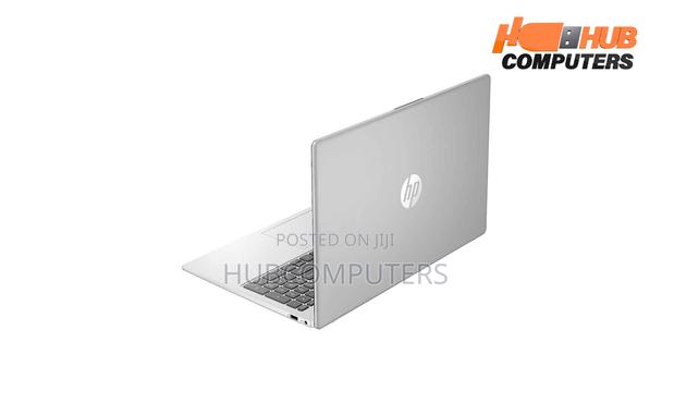 New Laptop HP 15 8GB Intel Core i5 SSD 512GB · Photo 4