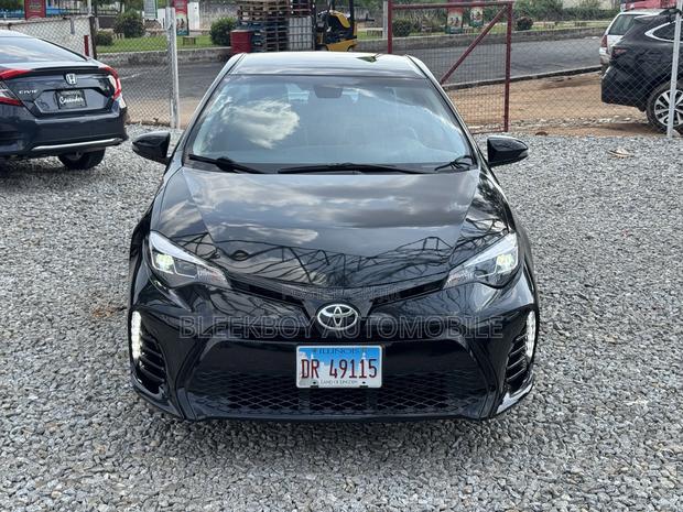 Toyota Corolla SE Special Edition 4dr Sedan (1.8L 4cyl CVT) 2017 Black