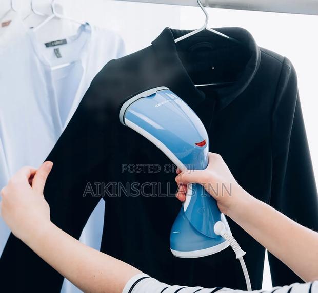 Grundig Hand Held Garment Steamer Iron photo 3