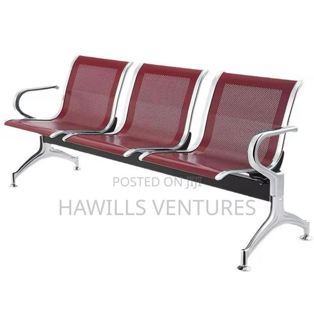 Airport Waiting Chair · Photo 2