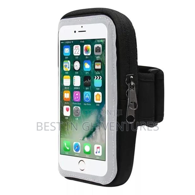 Phone Armband for Exercise · Photo 2