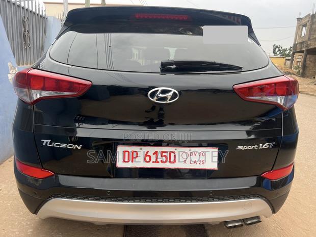 Hyundai Tucson 2016 Black