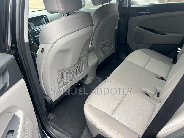 Hyundai Tucson 2016 Black