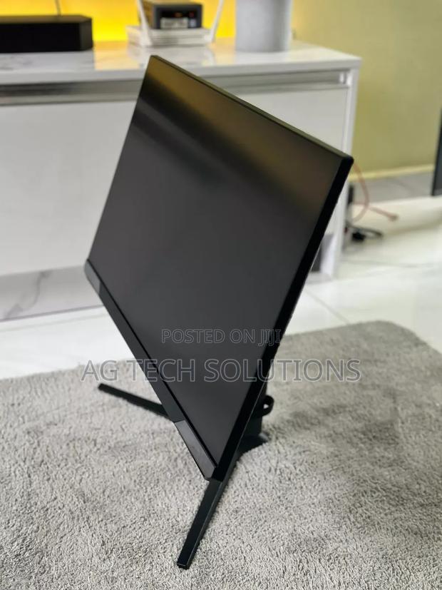 Samsung 27 Inches Monitor photo 7