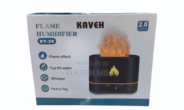 Large Size 2.0 Litres Plastic Flame Diffuser Humidifier · Photo 3