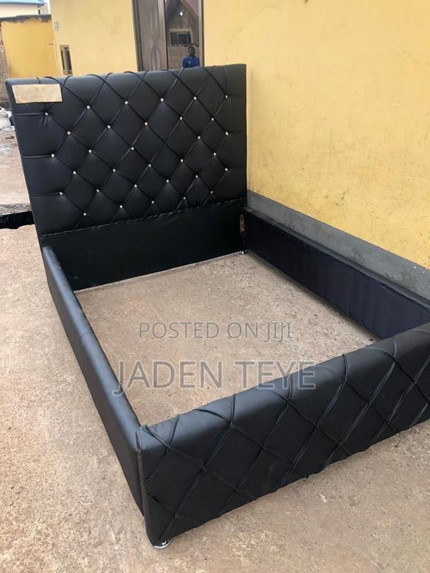 Doable Bed for Sale · Photo 4