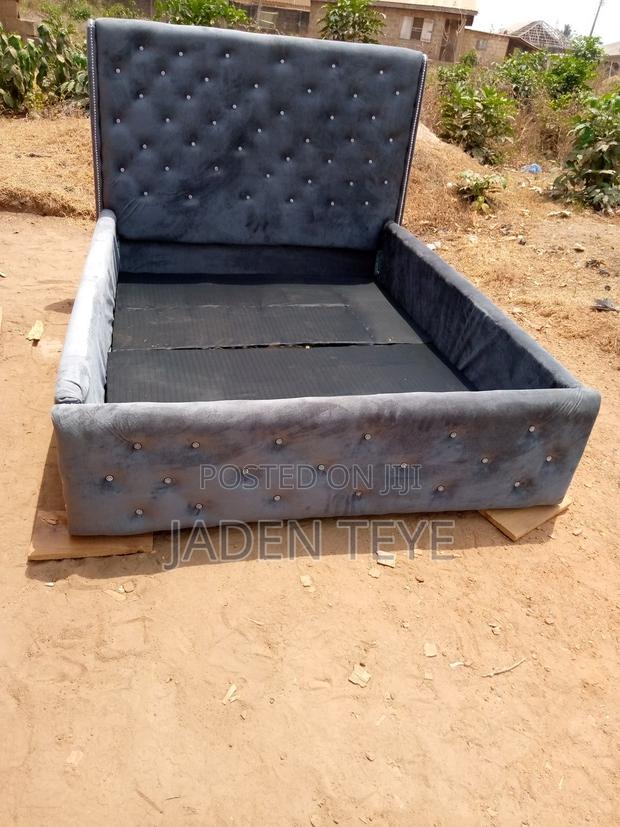 Doable Bed for Sale · Photo 3