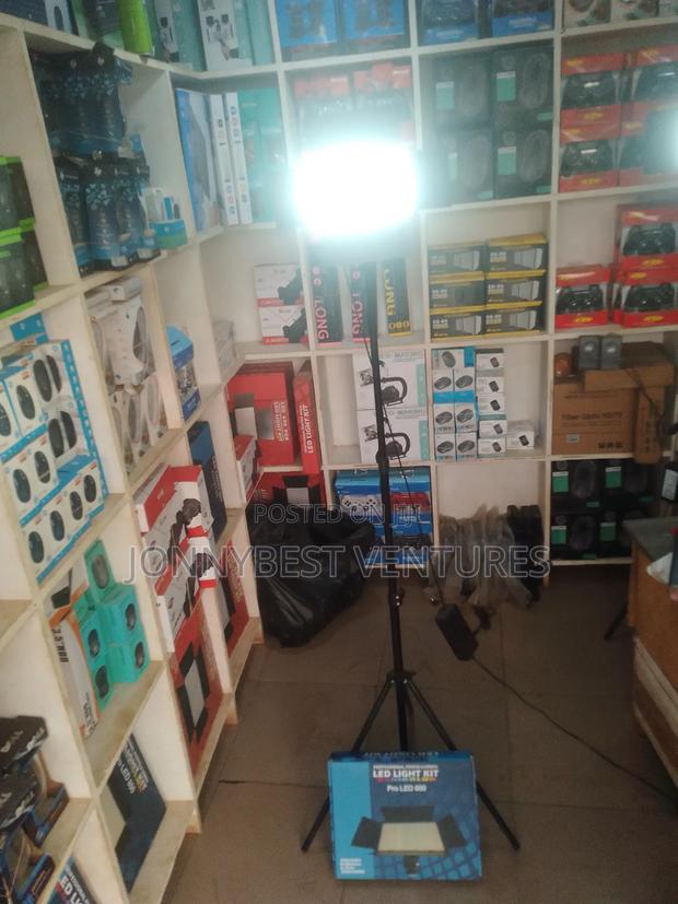 Pro Led 600 Light Led 600 Rechargeable Video Light · Photo 4