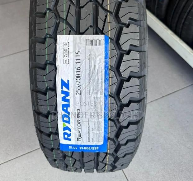 255/70r16 A/T Tire Rydanz Raptor 111s