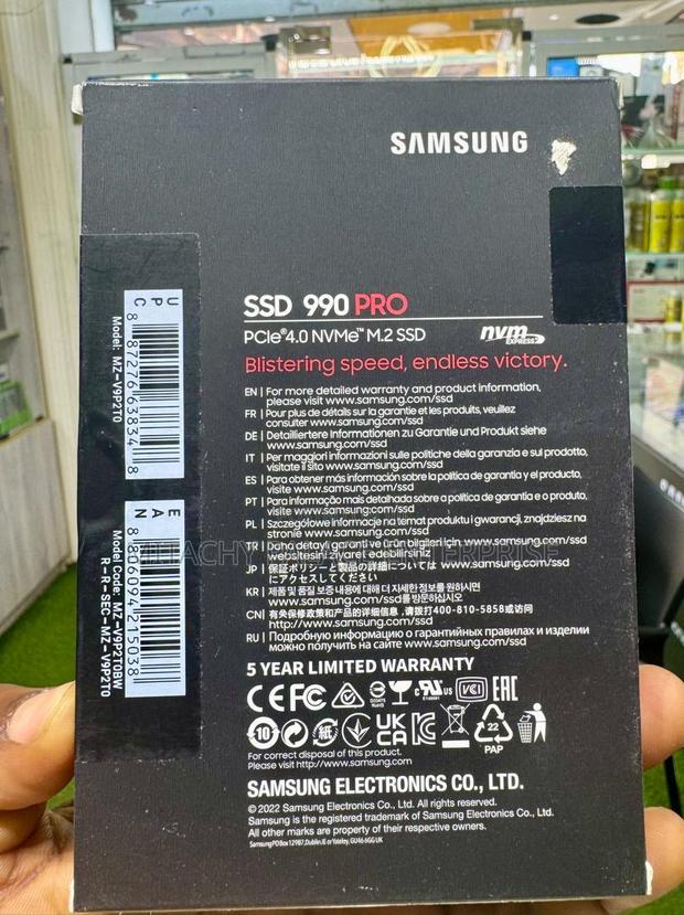 Original Samsung 990 PRO SSD 2TB photo 3