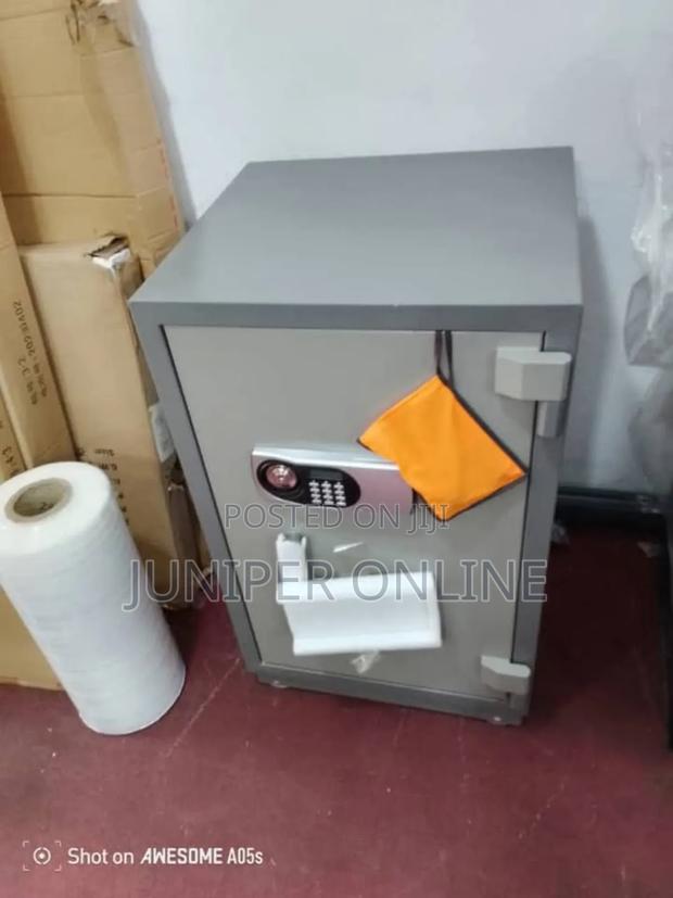 Save Money Box Fire Proof Saves Srenture · Photo 2