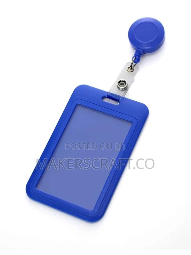 ID Card Holder With Retractable Clips