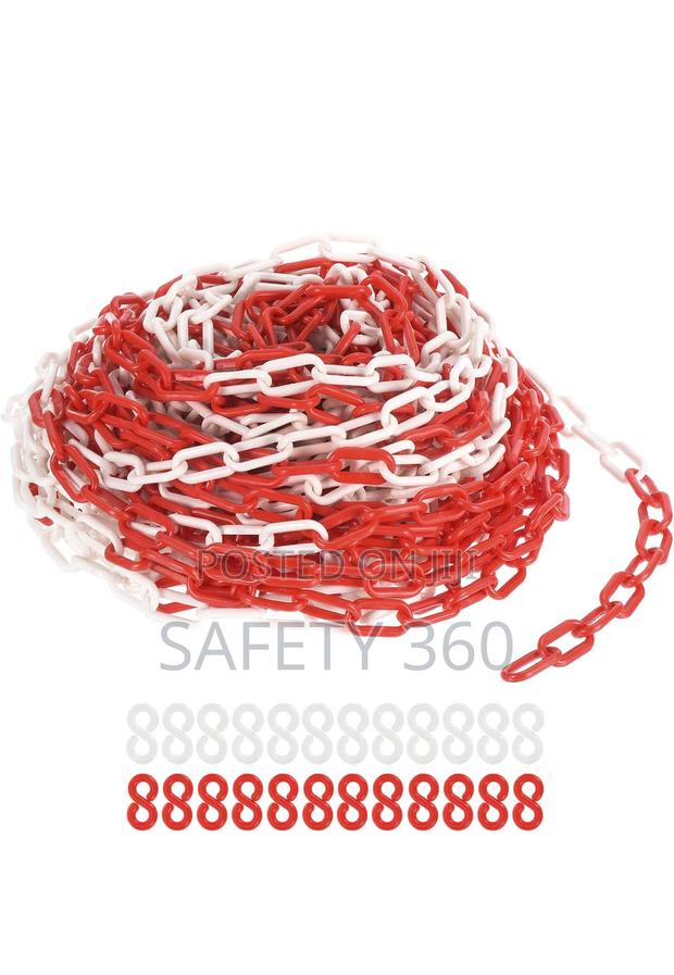 Plastic Chain · Photo 2