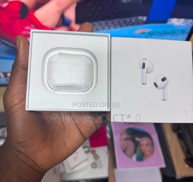 Airpods 4 Without ANC