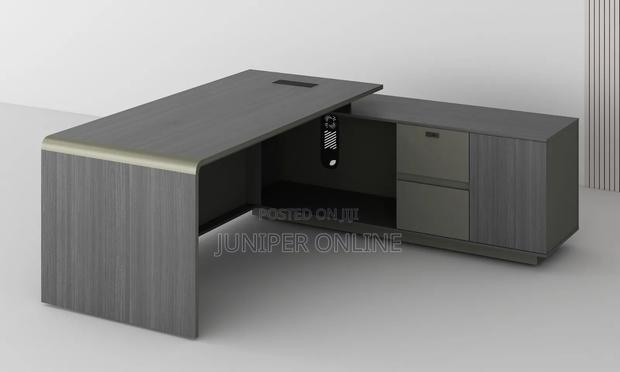 Office Desk/ Table Zura Zara · Photo 4