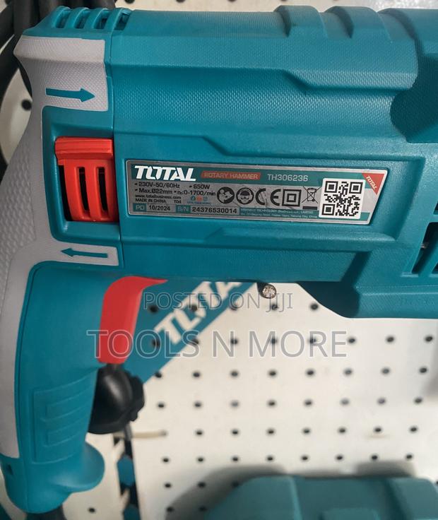 TOTAL Rotary Hammer 650W · Photo 4