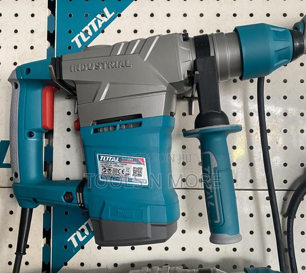 Total Rotary Hammer 1800W · Photo 3