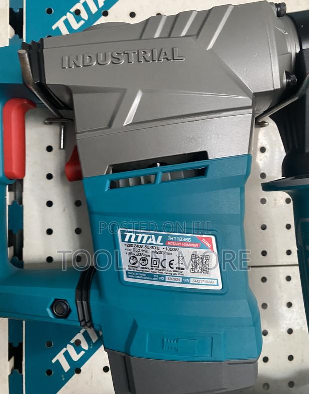 Total Rotary Hammer 1800W · Photo 4