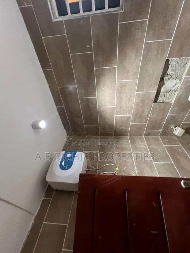 3bdrm House in Ab Richie Properties, Spintex for rent · Photo 4
