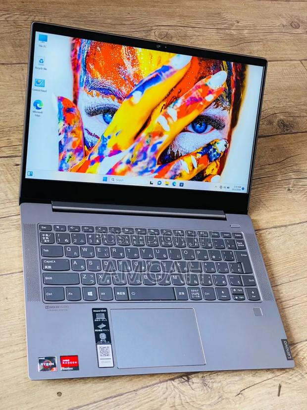 New Laptop Lenovo IdeaPad S530 12GB AMD Ryzen 5 SSD 256GB · Photo 4