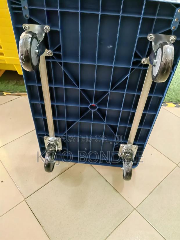 Plastic Platform Trolley 400kg photo 3