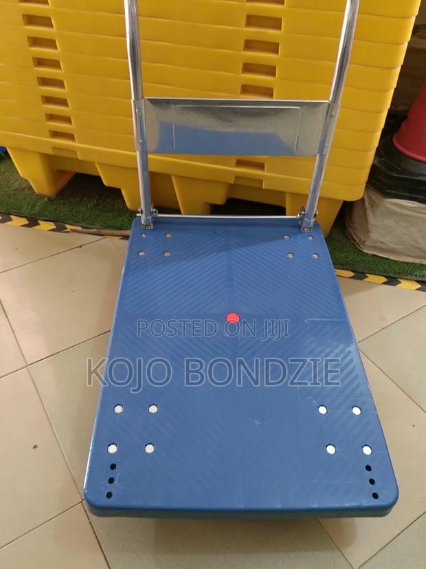 Plastic Platform Trolley 400kg photo 2