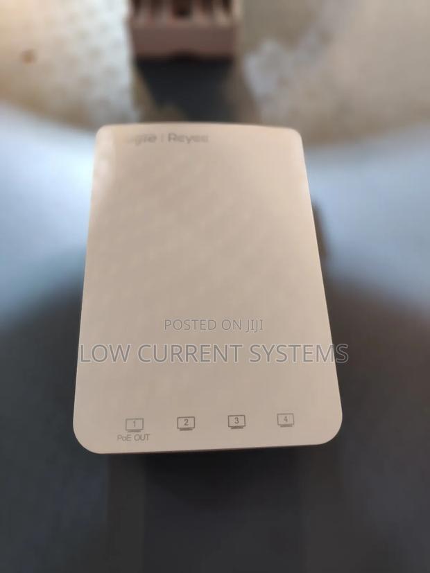 Ruijie Access Point in Wall Poe Output 1267mbps Dual Band Ap · Photo 4