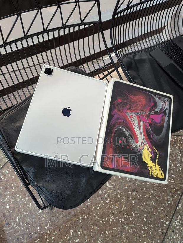 New Apple iPad Pro 12.9 (2021) 128 GB Gray photo 3
