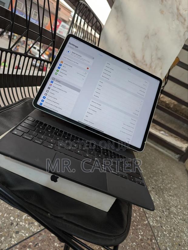 New Apple iPad Pro 12.9 (2021) 128 GB Gray photo 8