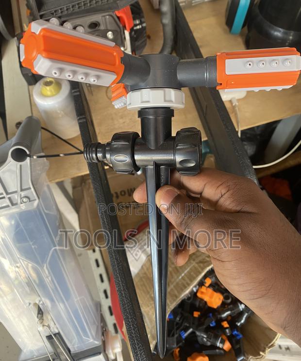 Plastic Sprinkler (3 Nozzle) · Photo 4