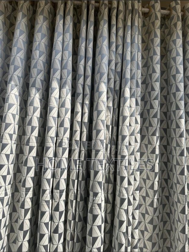 Black Out Curtains at Cool Price · Photo 2