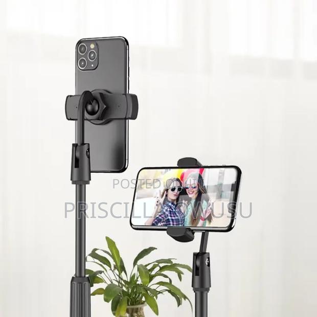 Adjustable Phone Holder Bracket Stand photo 3