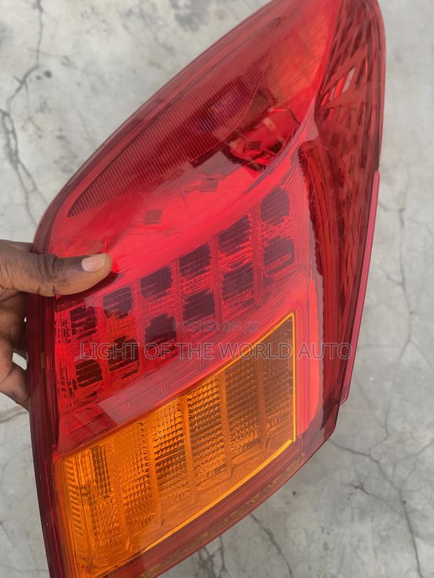 Nissan Murano 2010 Taillight Left Side