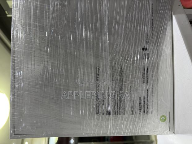 New Laptop Apple MacBook Pro 2024 M4 14-Inch 16GB Apple M4 SSD 1T photo 3