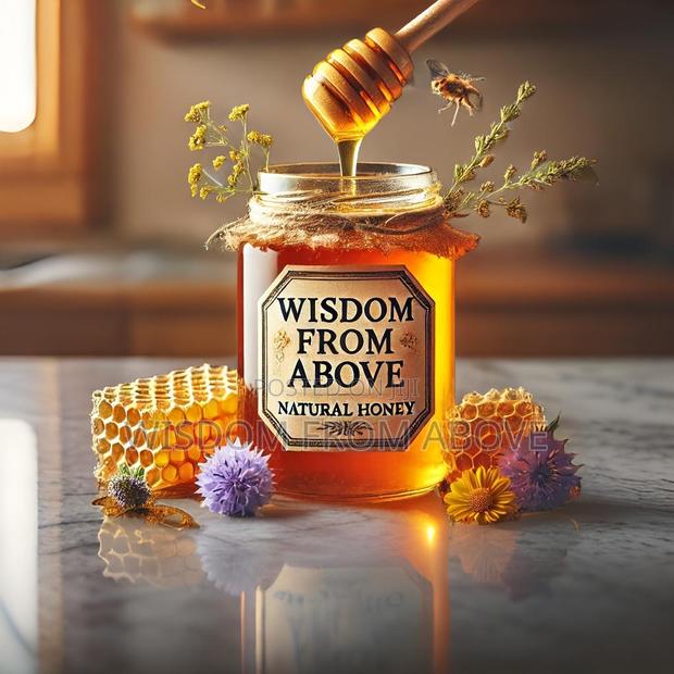 Pure Honey – Nature’S Liquid Gold · Photo 4