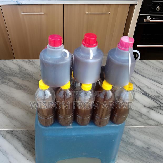 Pure Honey – Nature’S Liquid Gold · Photo 3