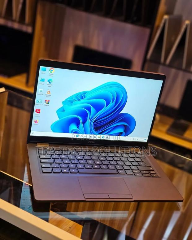 Laptop Dell Latitude 5300 8GB Intel Core I5 SSD 256GB
