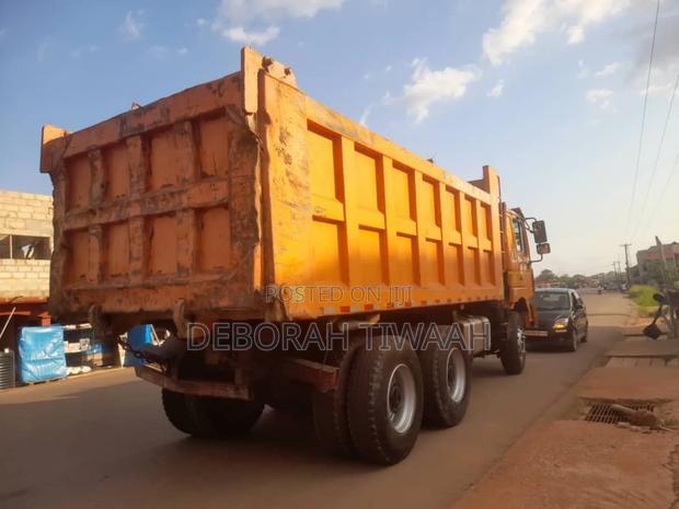 2021 Shacman Dumptruck F3000 · Photo 3