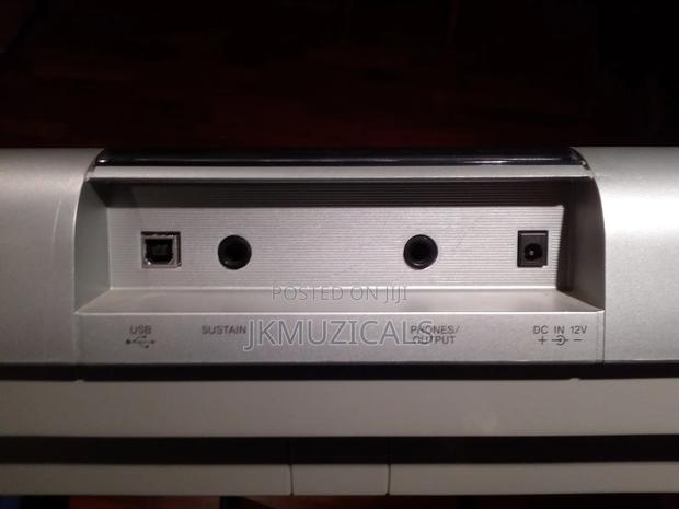 Yamaha PSR 295 Keyboard/ Piano_ Organ_ 61 Keys · Photo 4
