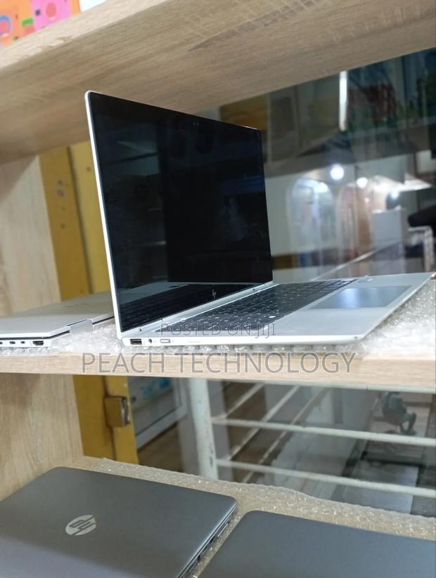 Laptop HP EliteBook 1030 8GB Intel Core I5 SSD 256GB photo 4