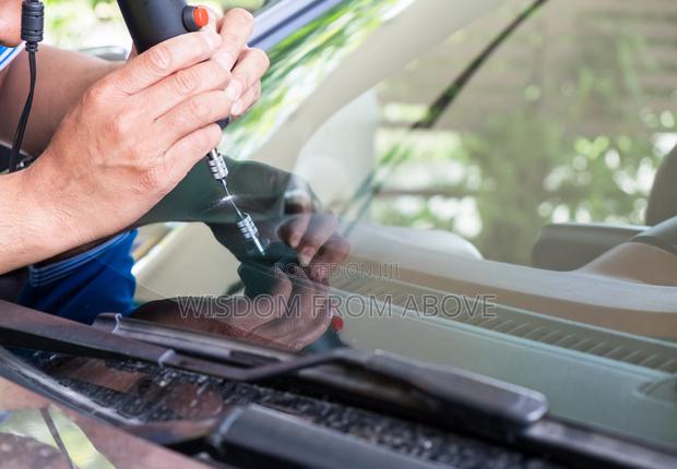 Repair Any Windscreen Crack - Total Glass Solution · Photo 4
