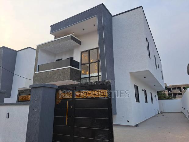 6bdrm House in Kb Properties, Spintex for rent · Photo 1