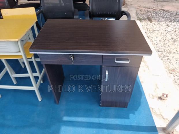 Tab for at Reasonable Price We Deliver Everywhere · Photo 2