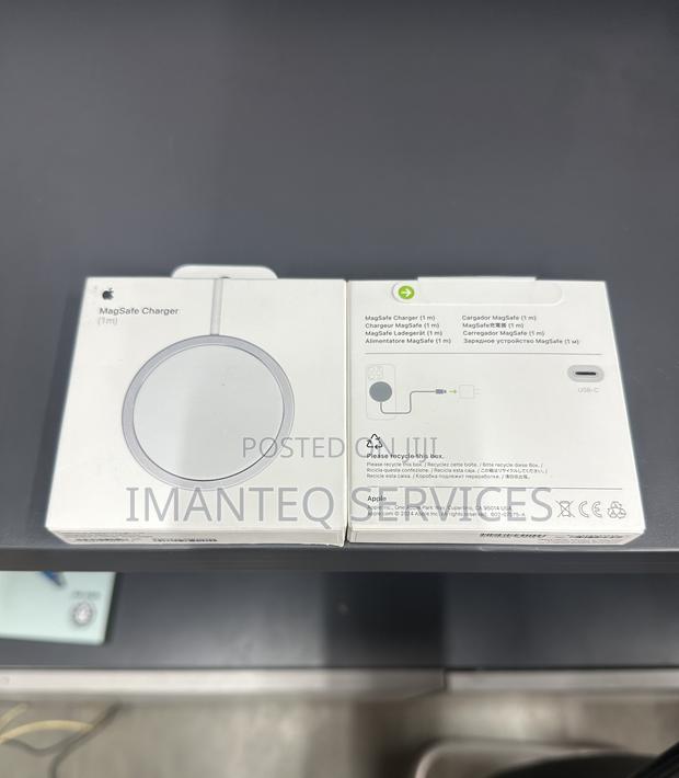 Original Magsafe Charger From Apple · Photo 3