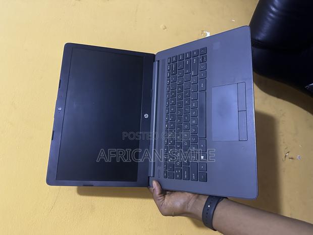 Laptop HP EliteBook 840 G3 12GB Intel Core I3 SSD 256GB photo 7