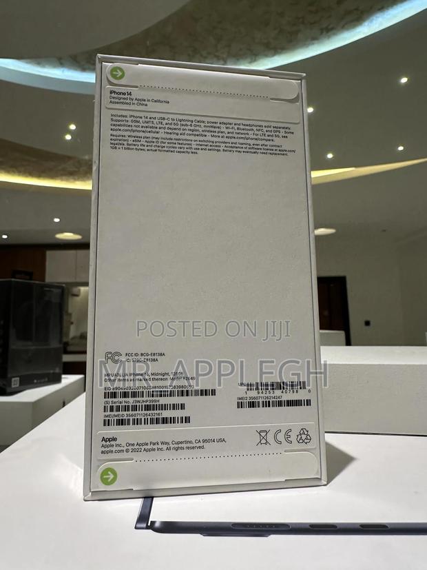 New Apple iPhone 14 128 GB Black photo 2