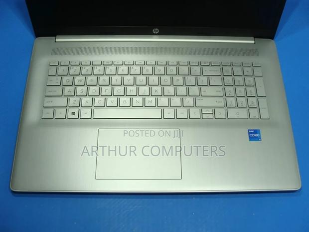 Laptop HP Pavilion 17 8GB Intel Core I5 SSD 256GB photo 4