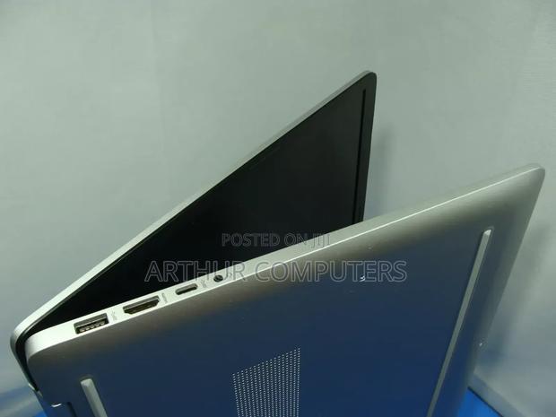 Laptop HP Pavilion 17 8GB Intel Core I5 SSD 256GB photo 5