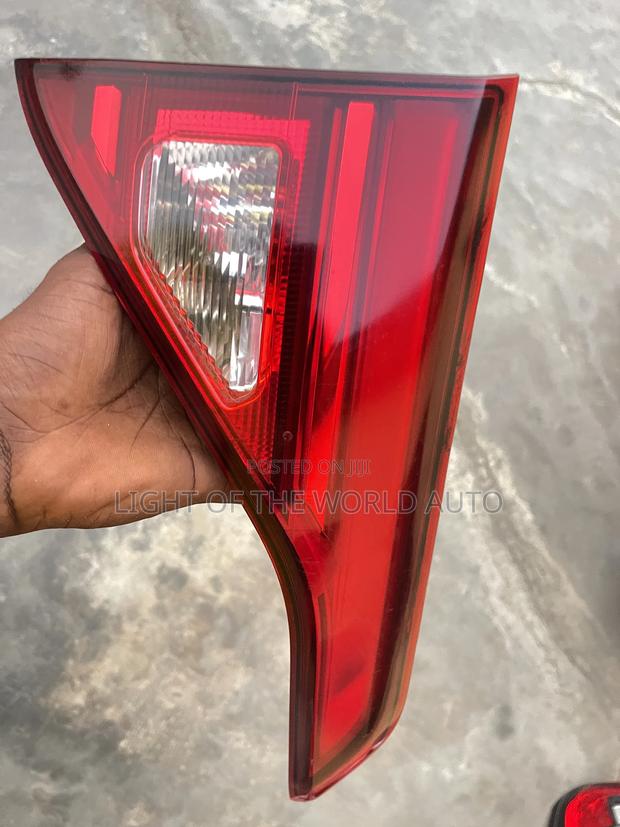 GMC Acadia 2019 Boot Light Left Side